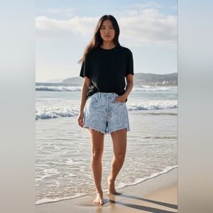 Zara 100% cotton women's size 8 cutoff button front jean shorts EUC
